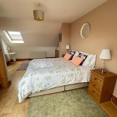 בית נופש Glebe *